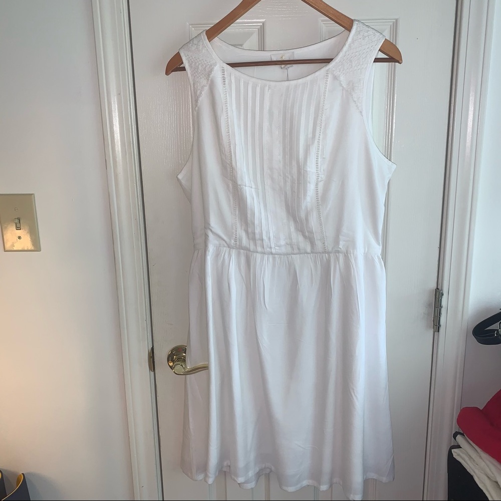 NWT Pretty White Dress